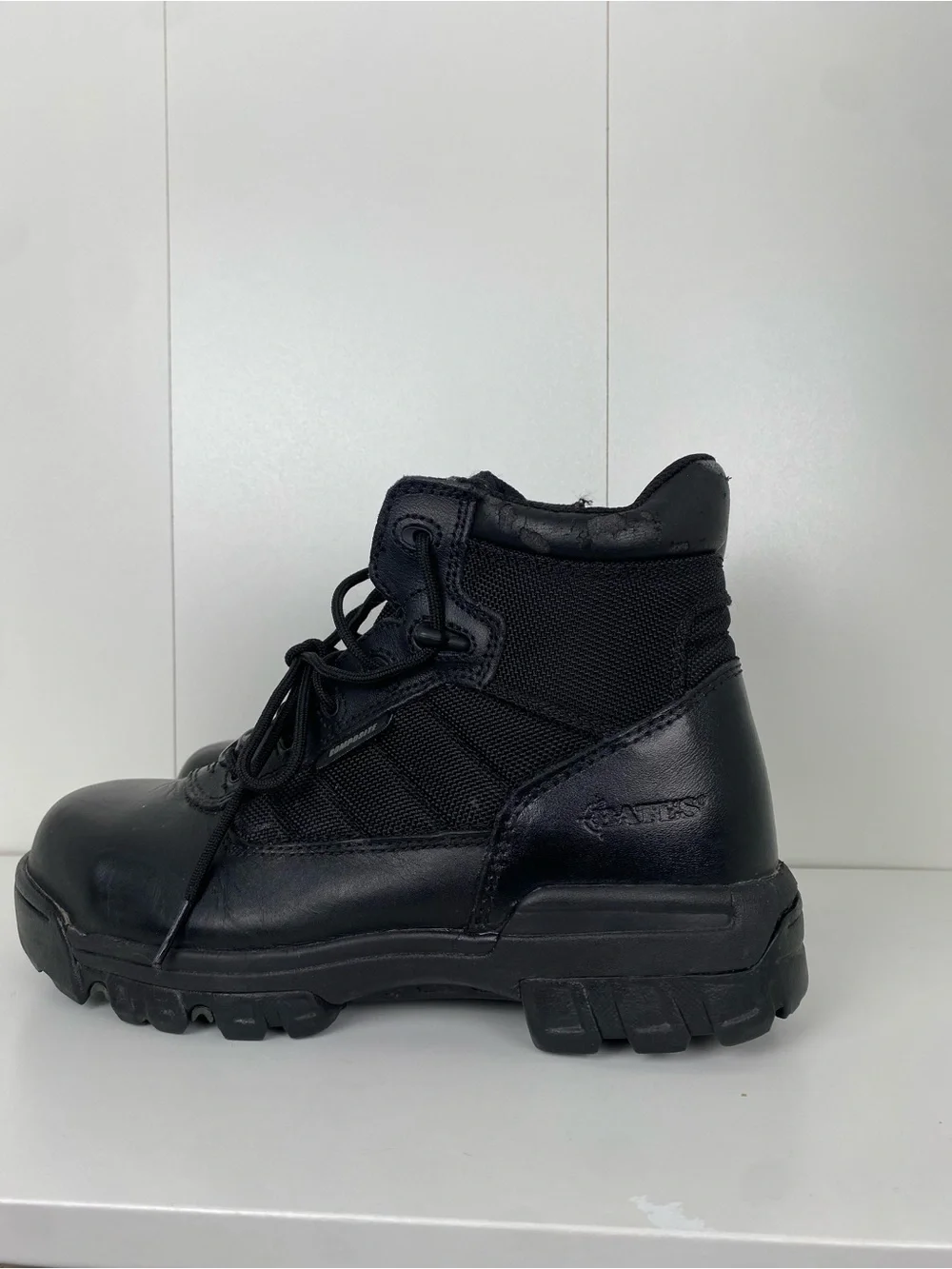 Bates Composite Toe Boots - Picture 2 of 8